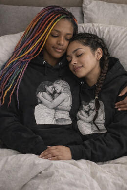 Held - Intimacy Held - Intimacy